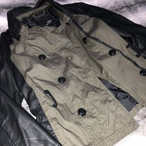 ✨Ana ✨olive green ✨leather sleeve jacket